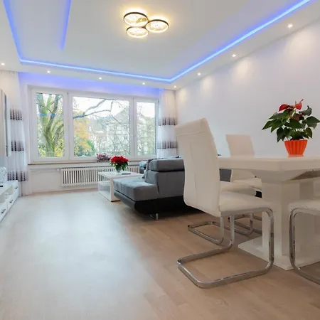 Mega Lux Apartment Esslingen am Neckar Exterior photo